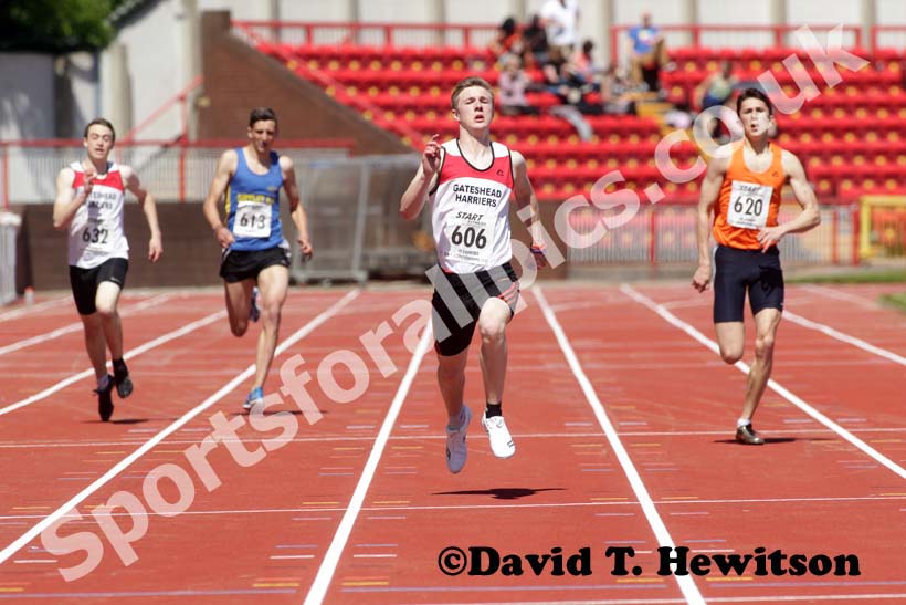 Joe Robertshaw (Gateshead) wins the under-20s 400 metres.